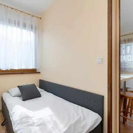 Comfortable With Parking Space By Renters * 자코파네